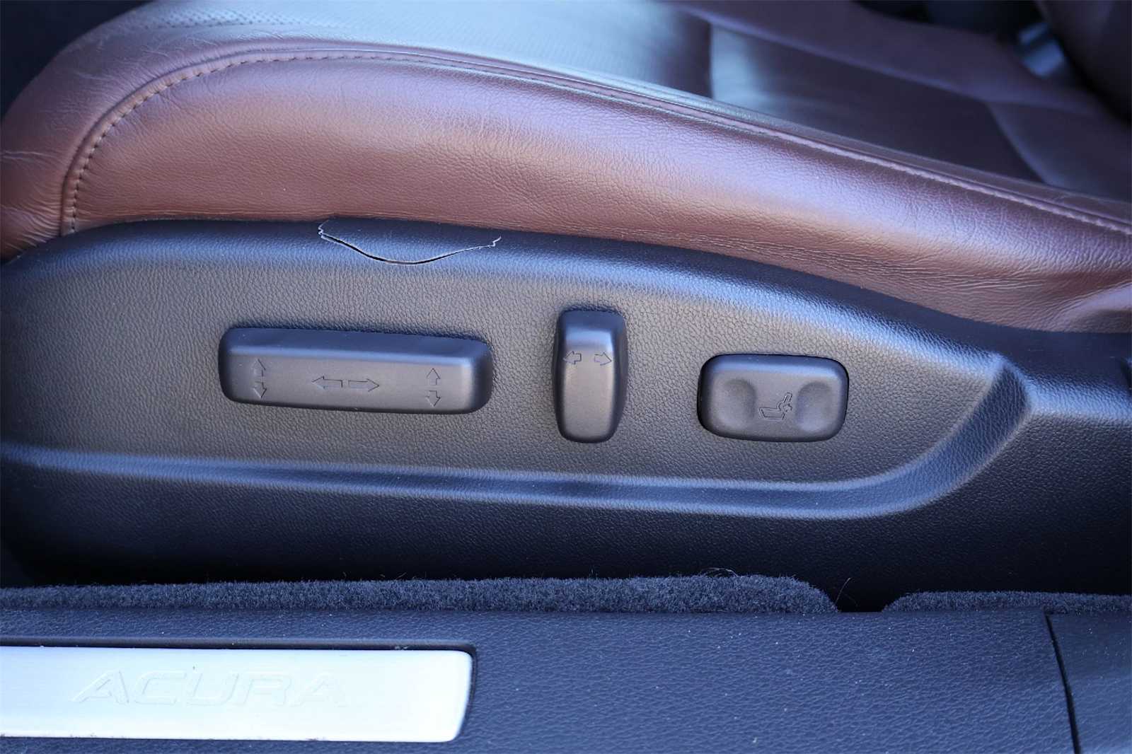 Thumbnail: 2017 Acura TLX - 24