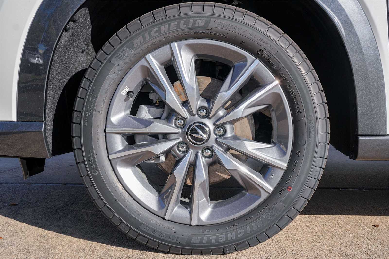 Thumbnail: 2025 Acura ADX - 8