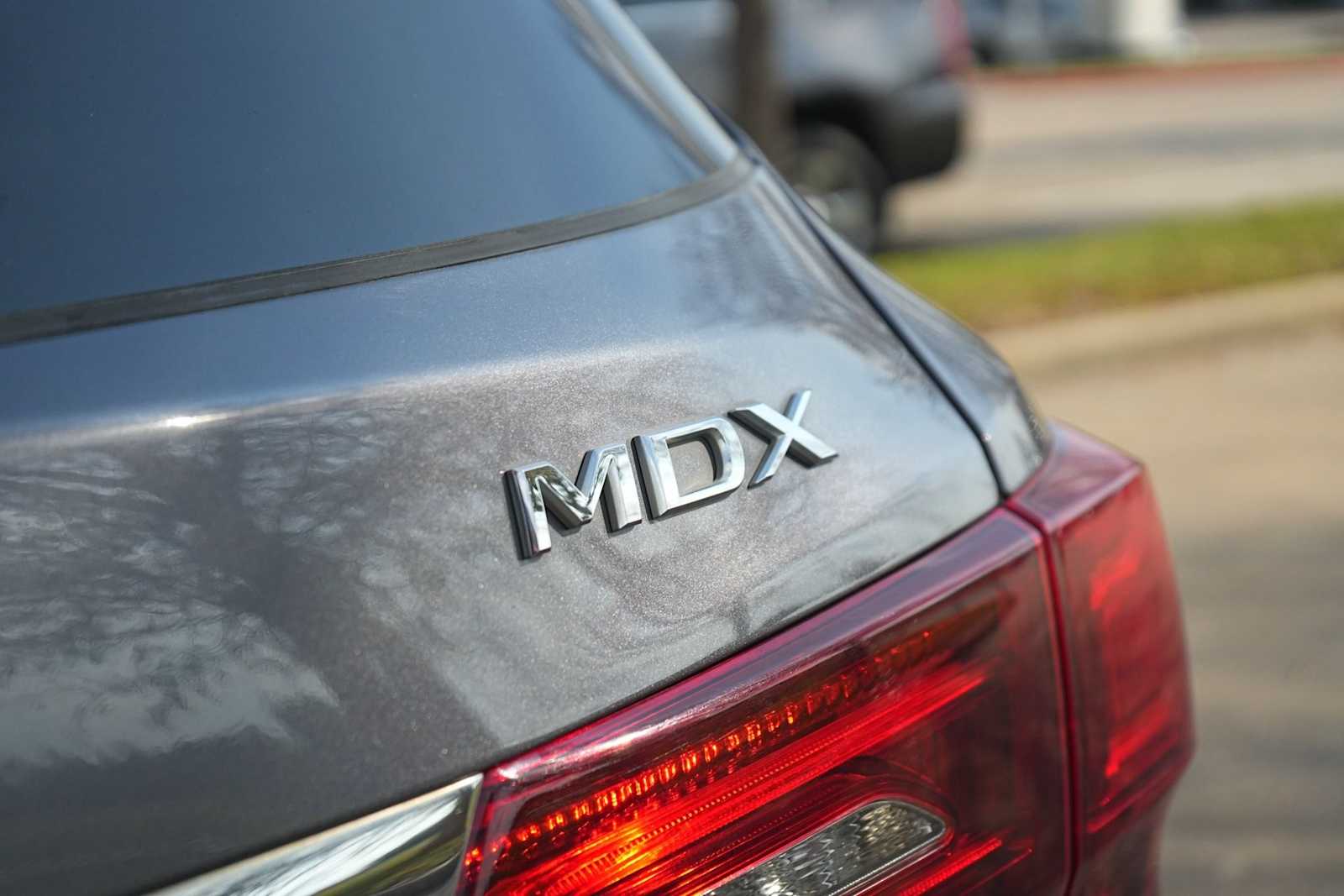 Thumbnail: 2017 Acura MDX - 8