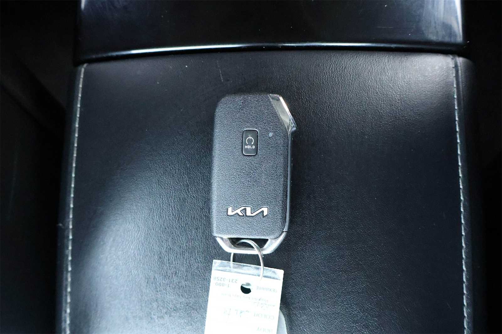 Thumbnail: 2022 Kia Telluride - 20