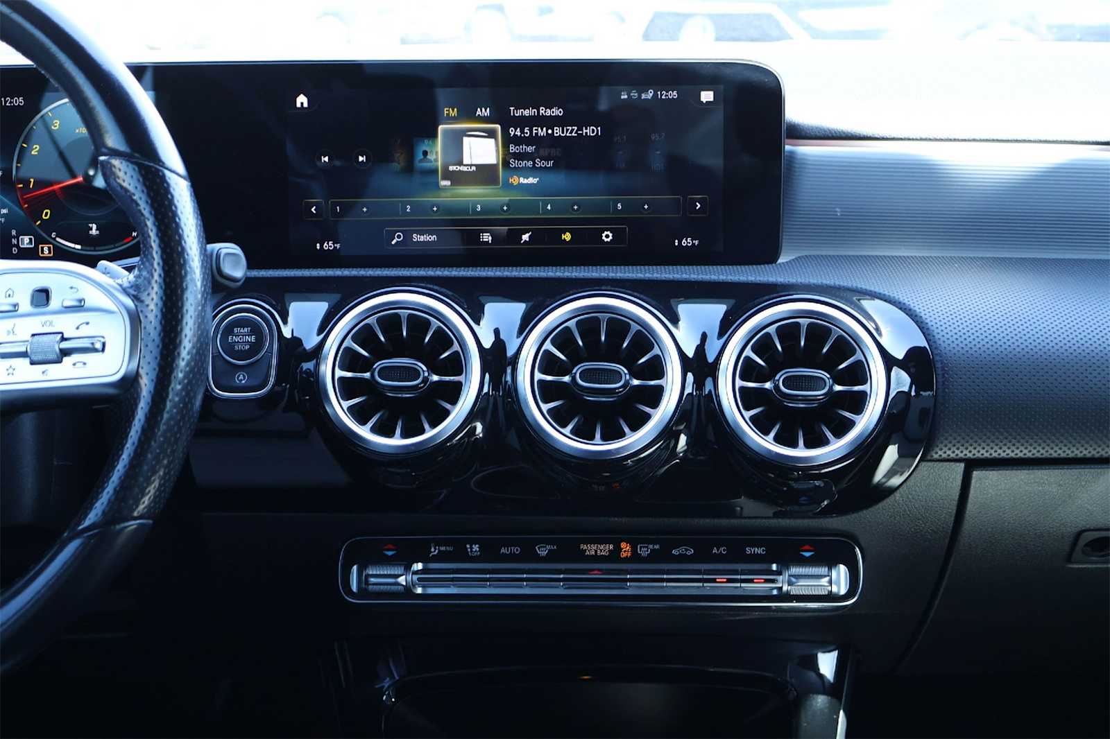 Thumbnail: 2022 Mercedes-Benz A-Class - 16