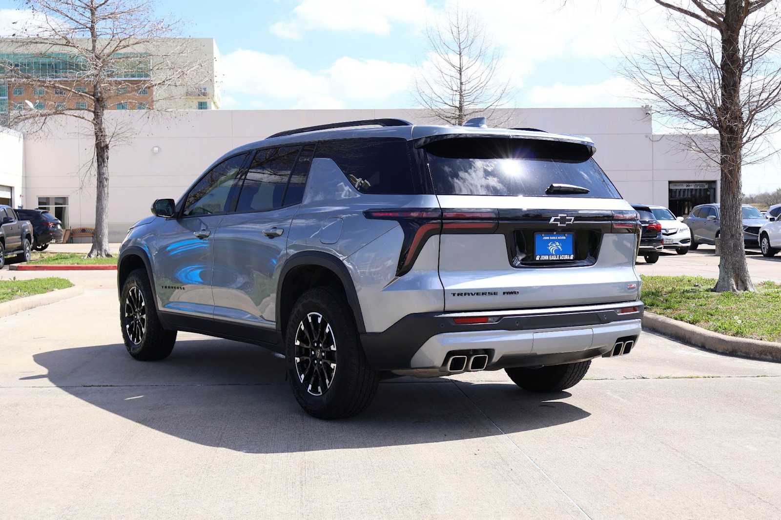 Thumbnail: 2025 Chevrolet Traverse - 4