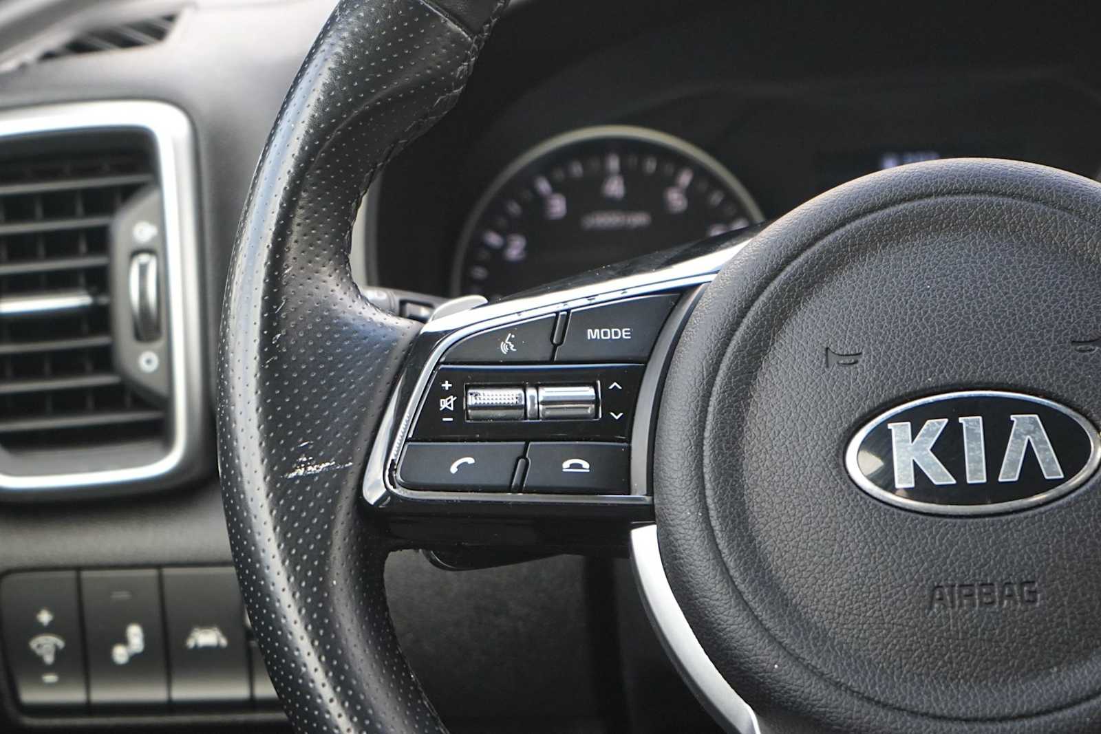 Thumbnail: 2021 Kia Sportage - 17