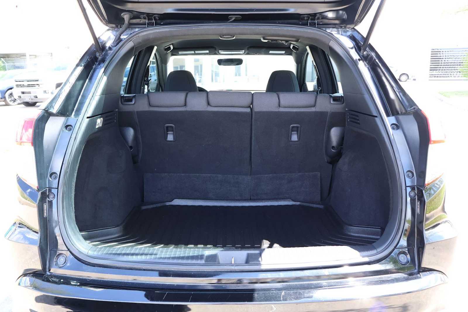 Thumbnail: 2019 Honda HR-V - 19