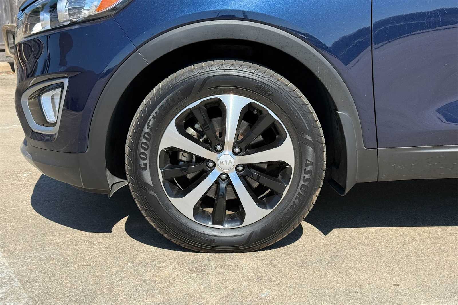 Thumbnail: 2018 Kia Sorento - 8