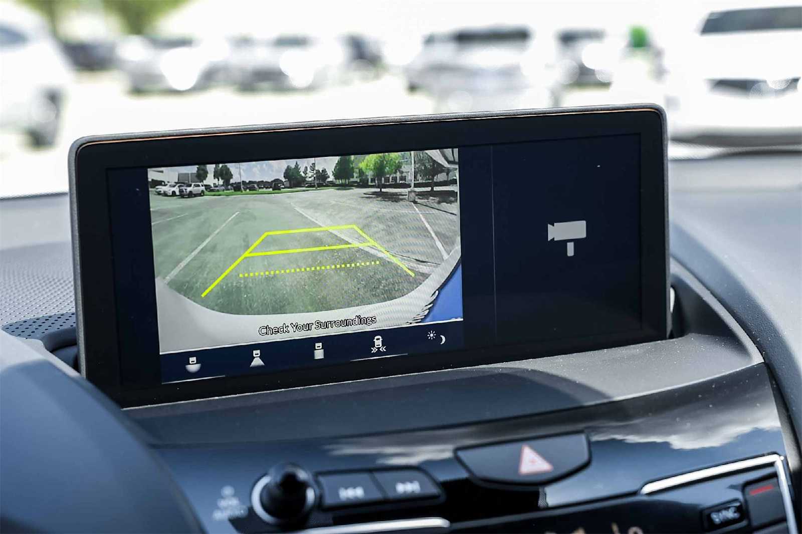 Thumbnail: 2025 Acura RDX - 27