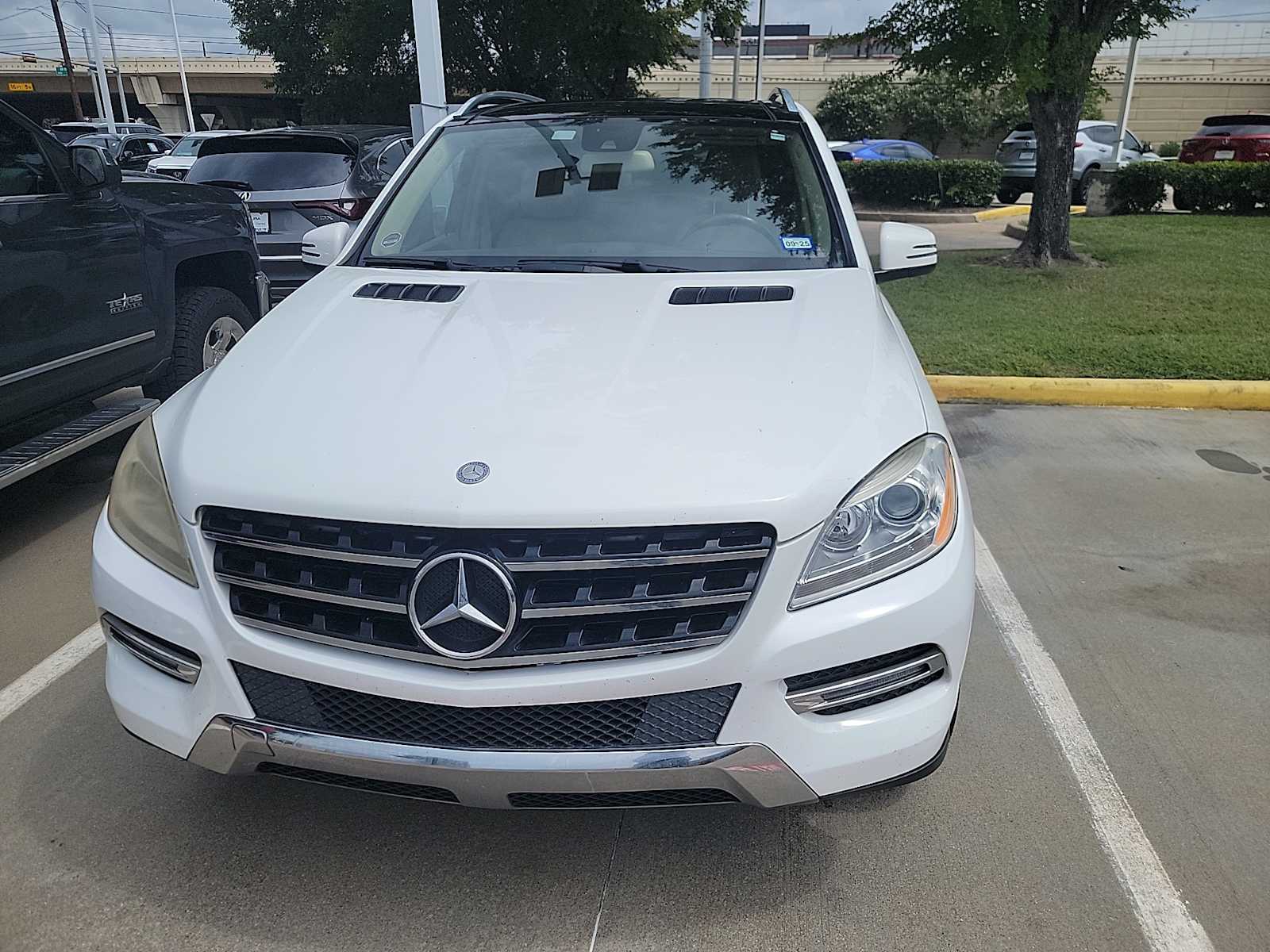 Thumbnail: 2015 Mercedes-Benz M-Class - 2
