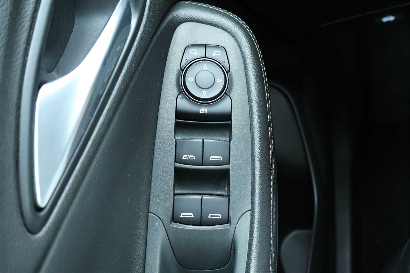 Thumbnail: 2020 Buick Encore GX - 28