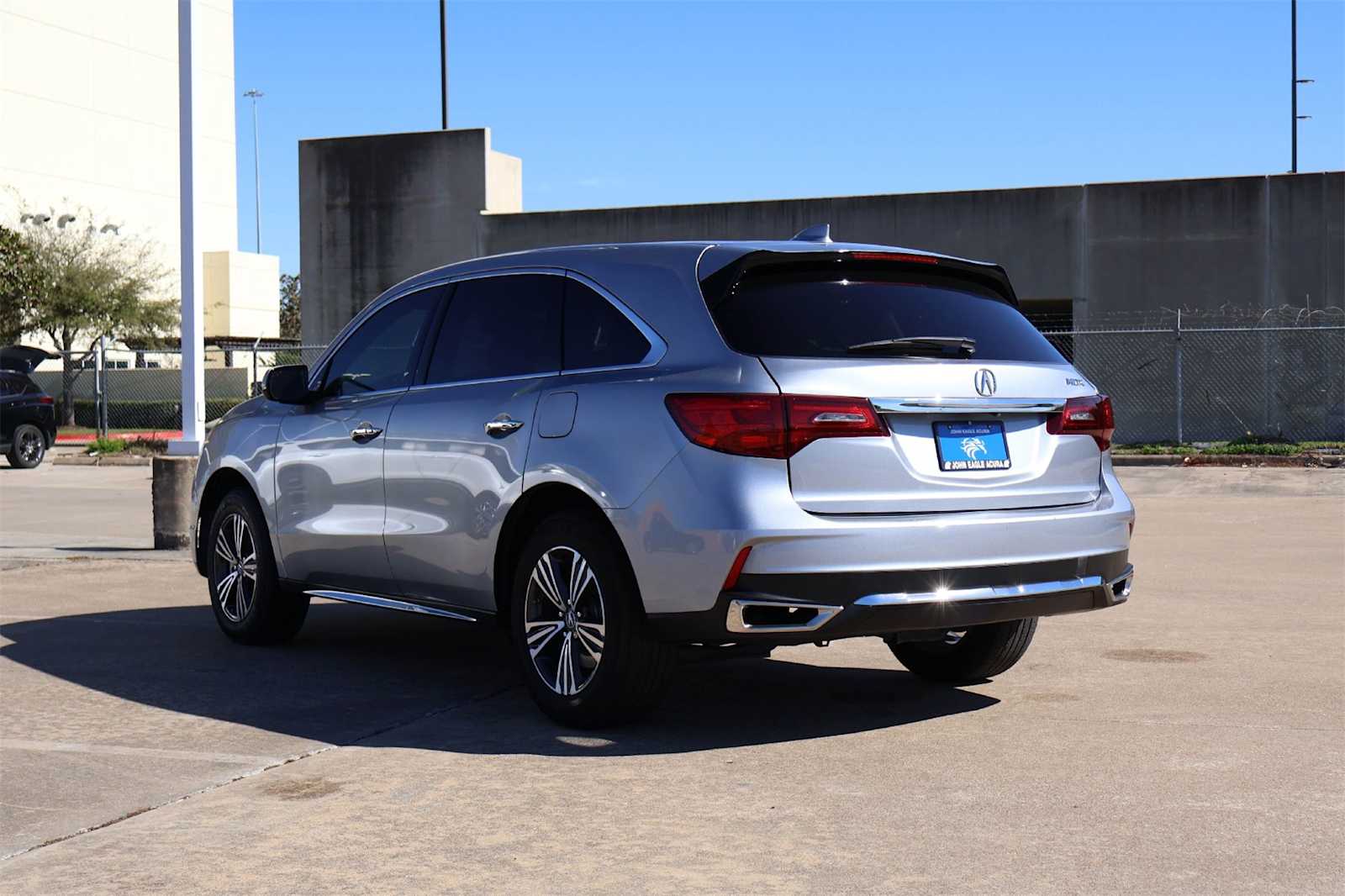 Thumbnail: 2018 Acura MDX - 4