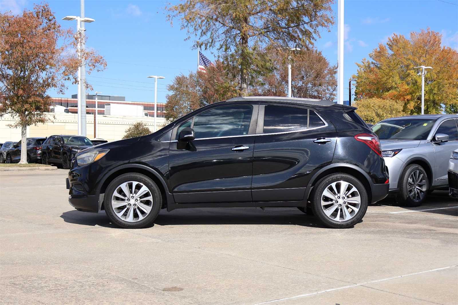 Thumbnail: 2018 Buick Encore - 3