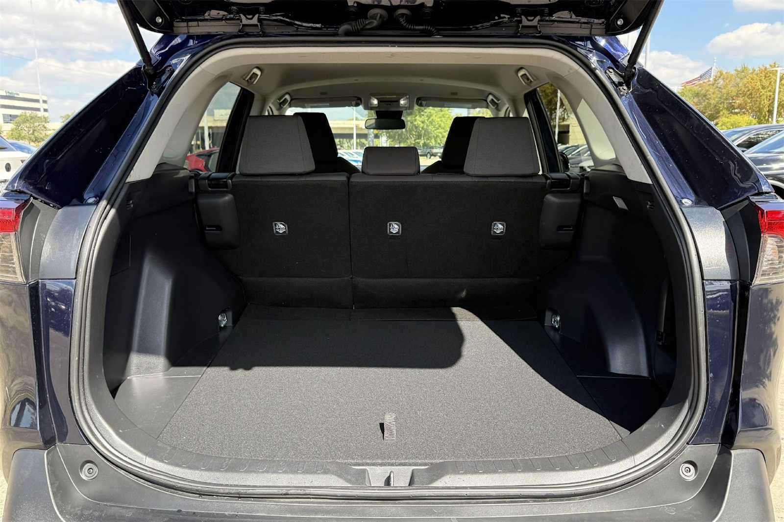 Thumbnail: 2024 Toyota RAV4 - 19