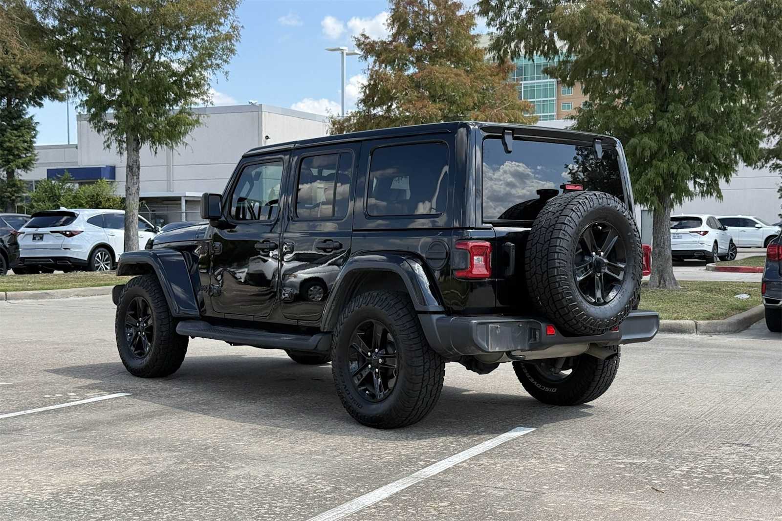 Thumbnail: 2021 Jeep Wrangler - 4