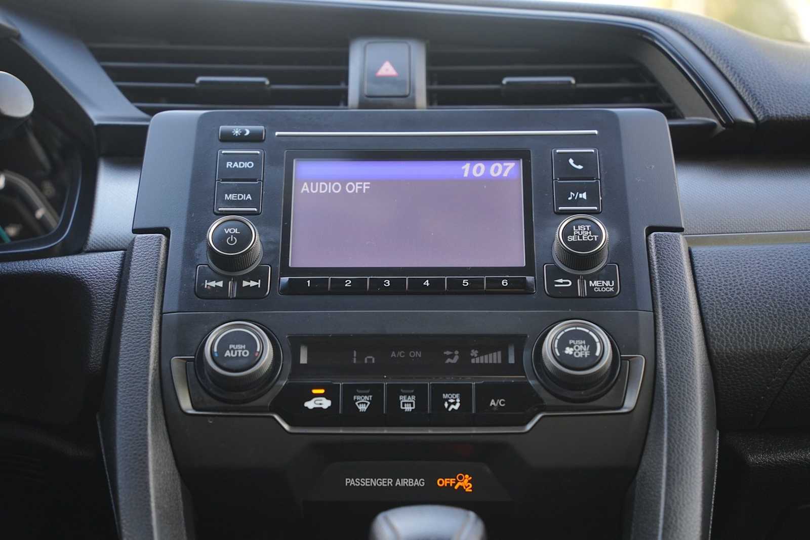 Thumbnail: 2019 Honda Civic - 18