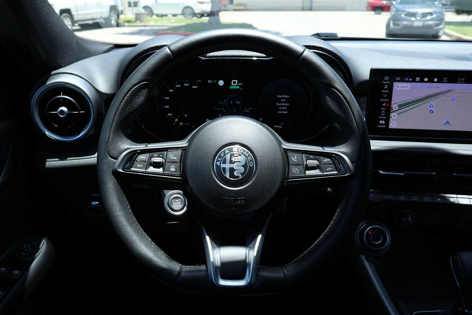 Thumbnail: 2024 Alfa Romeo Tonale - 15