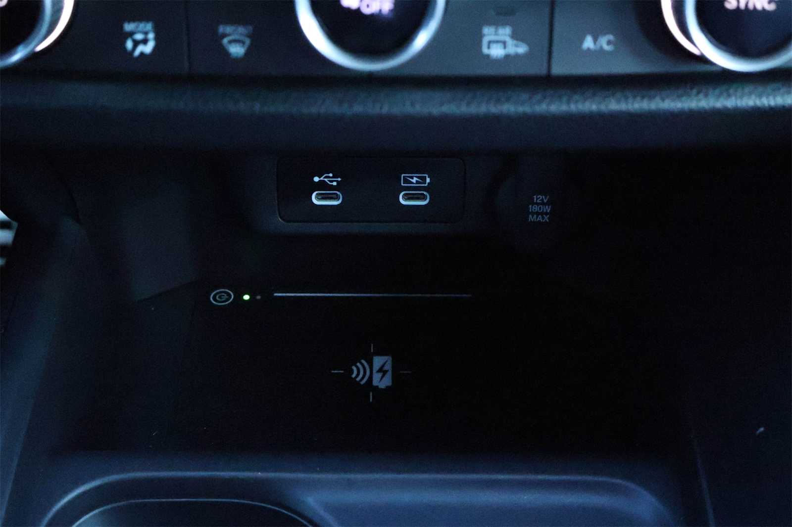 Thumbnail: 2025 Acura ADX - 25