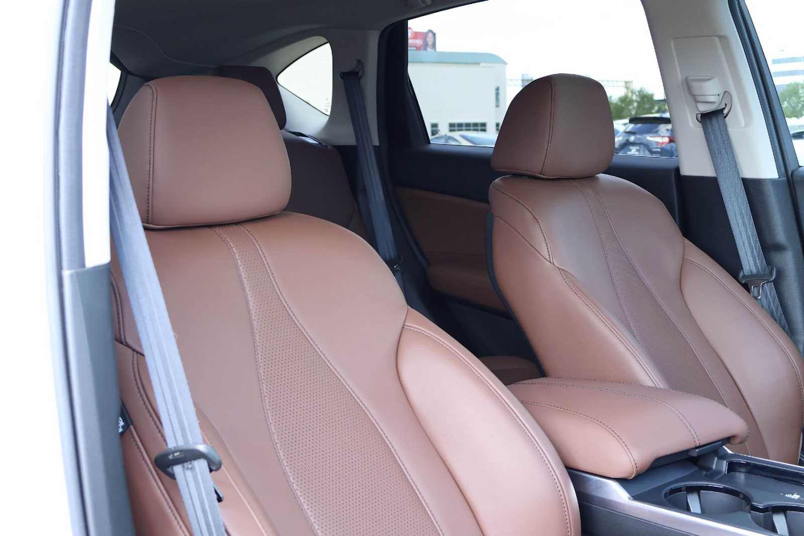 Thumbnail: 2025 Acura RDX - 14