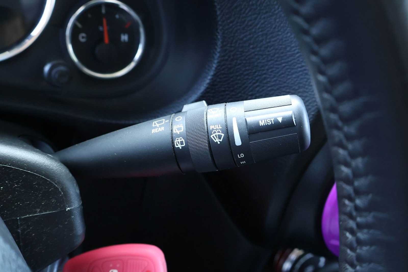 Thumbnail: 2016 Jeep Wrangler - 29