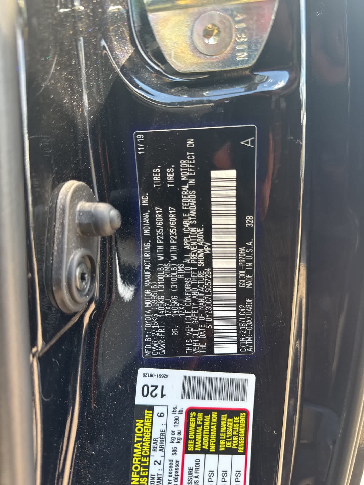 Thumbnail: 2020 Toyota Sienna - 11