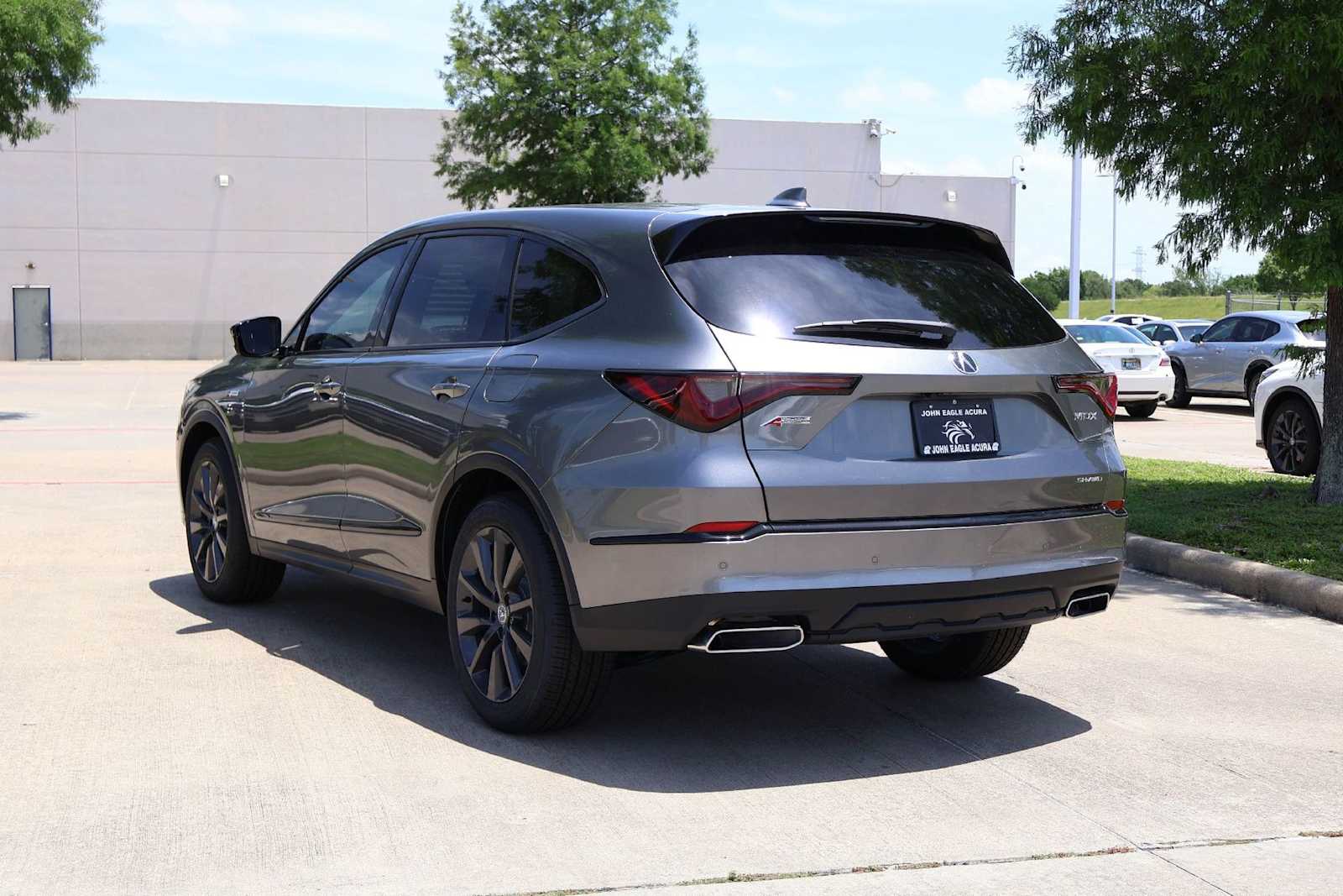 Thumbnail: 2026 Acura MDX - 4
