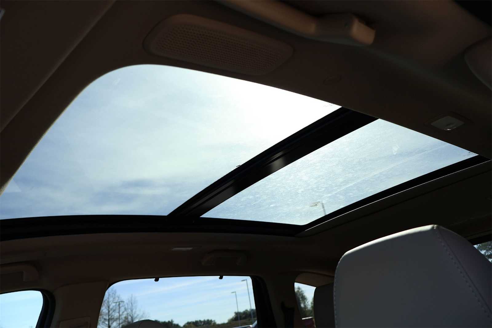 Thumbnail: 2026 Acura MDX - 29