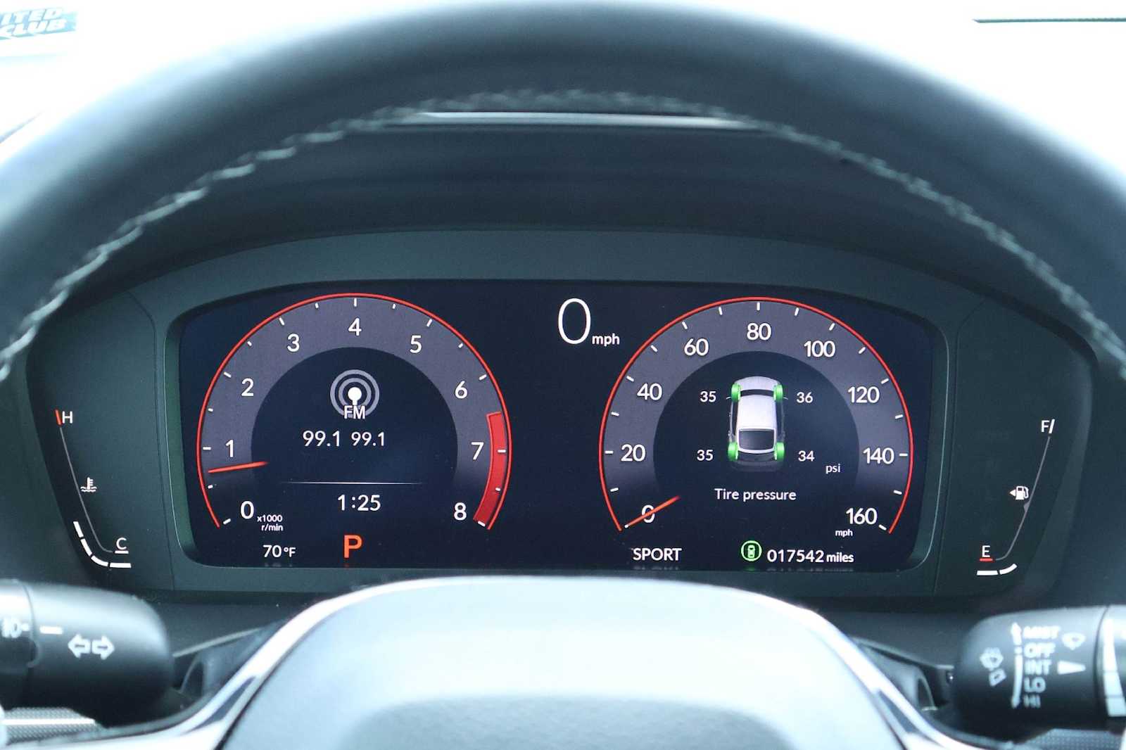 Thumbnail: 2023 Acura Integra - 18