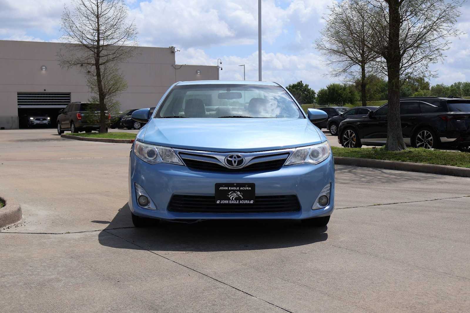 Thumbnail: 2013 Toyota Camry - 6