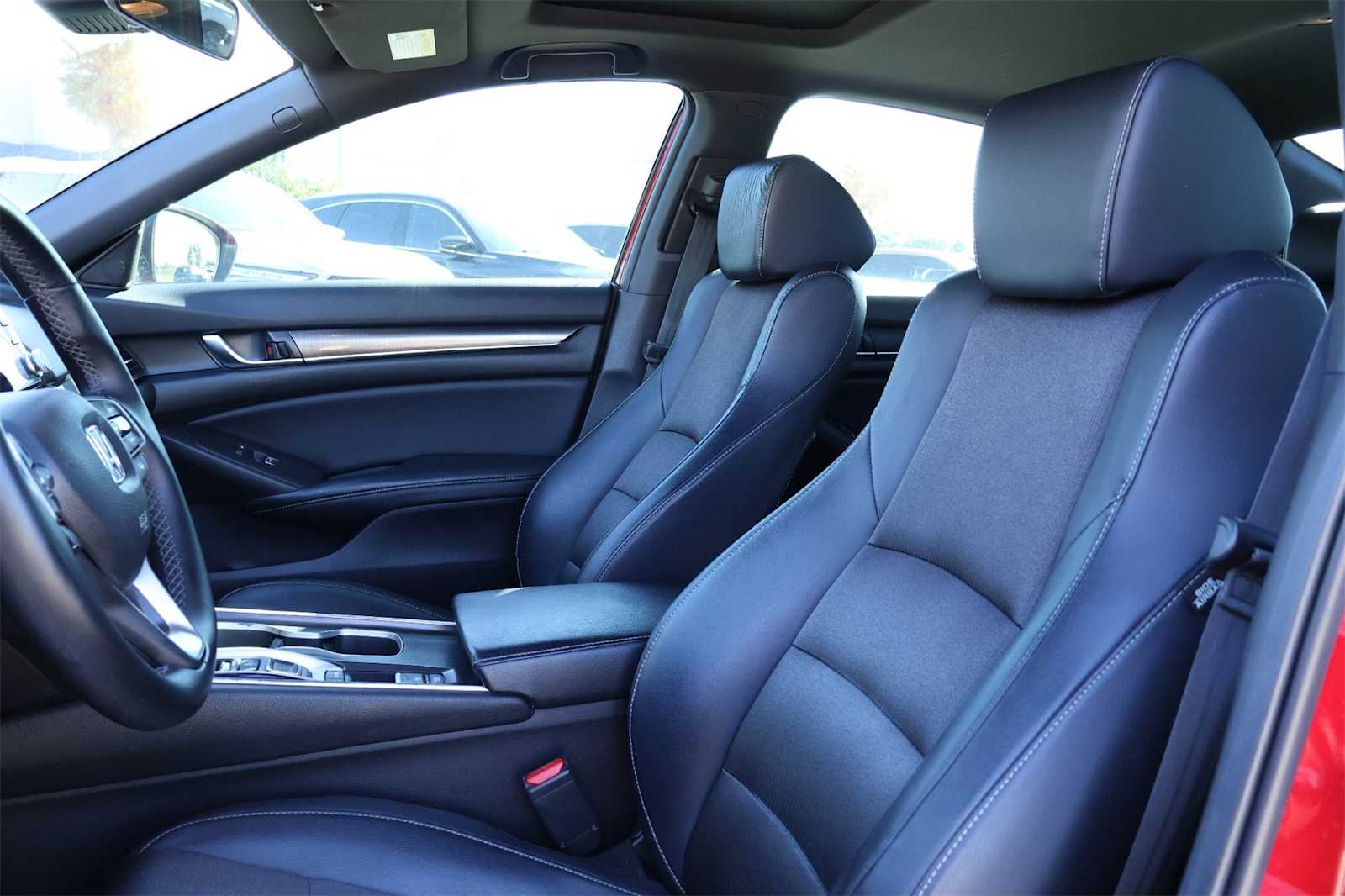 Thumbnail: 2018 Honda Accord - 11