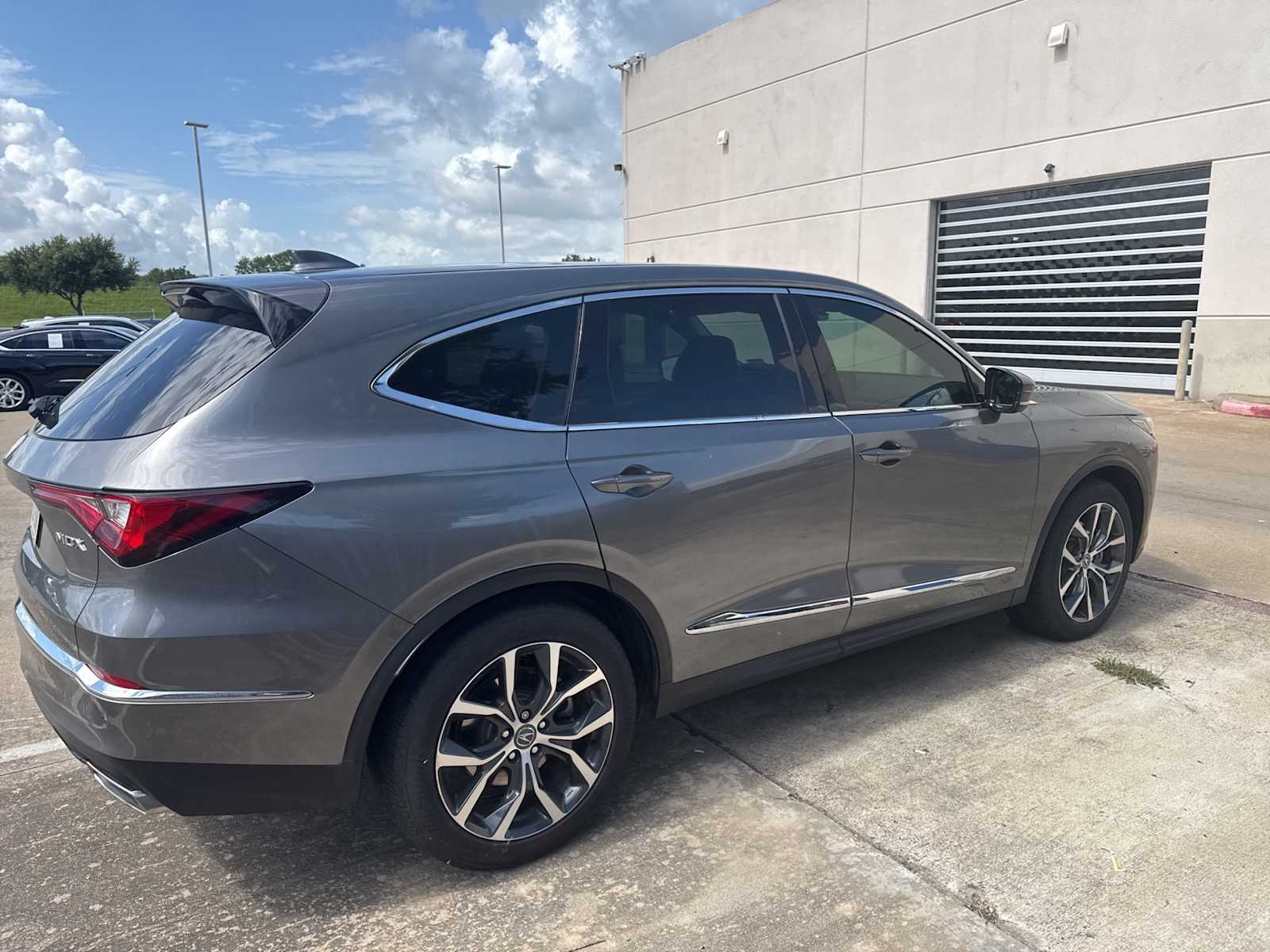 Thumbnail: 2024 Acura MDX - 4