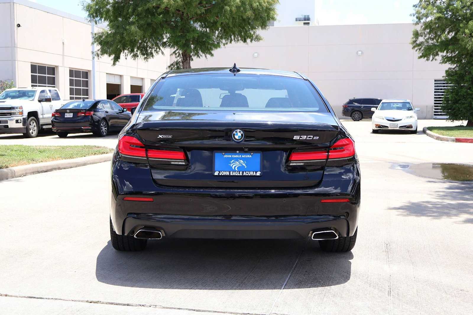 Thumbnail: 2023 BMW 5 Series - 4