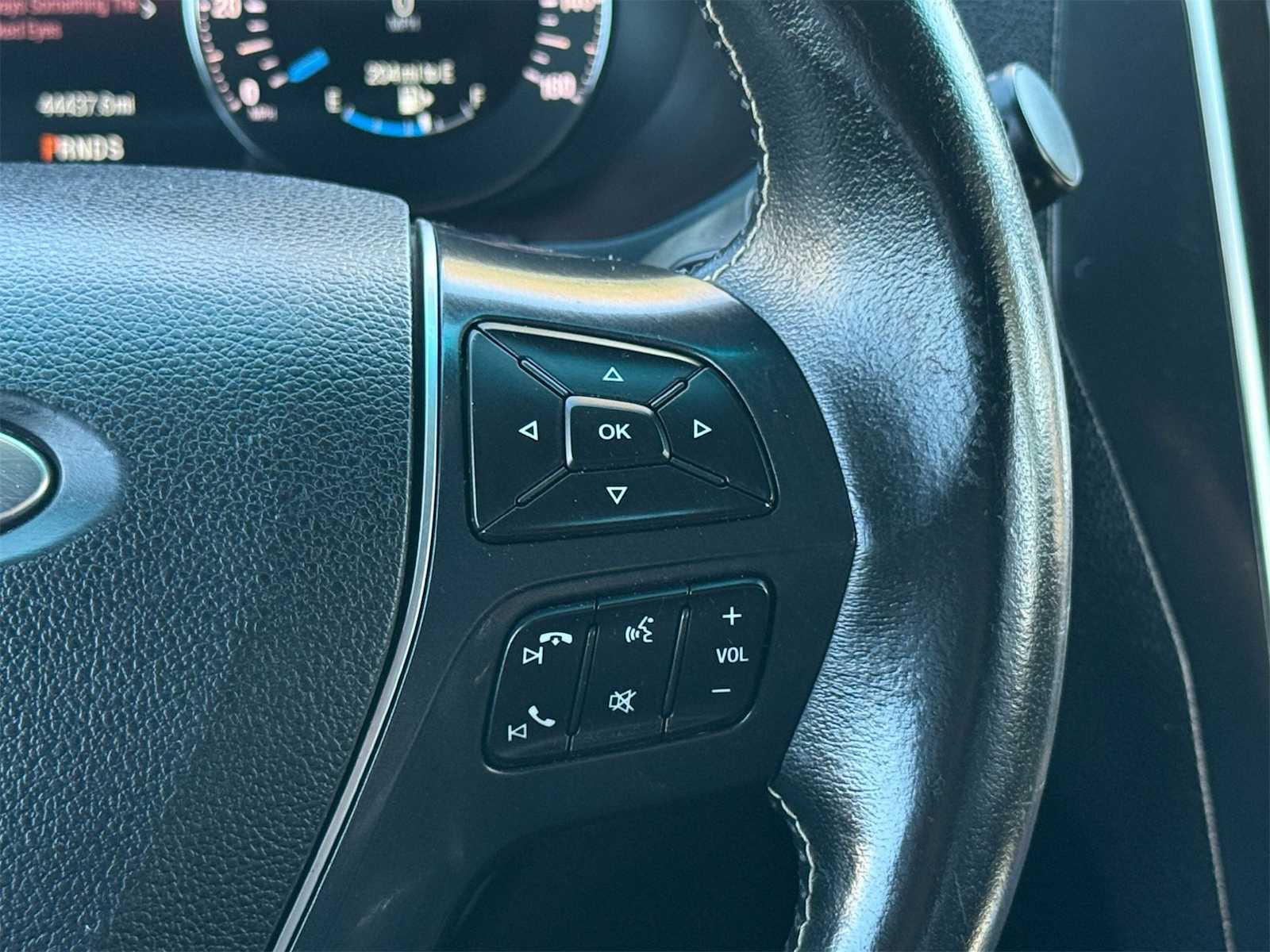 Thumbnail: 2016 Ford Explorer - 23