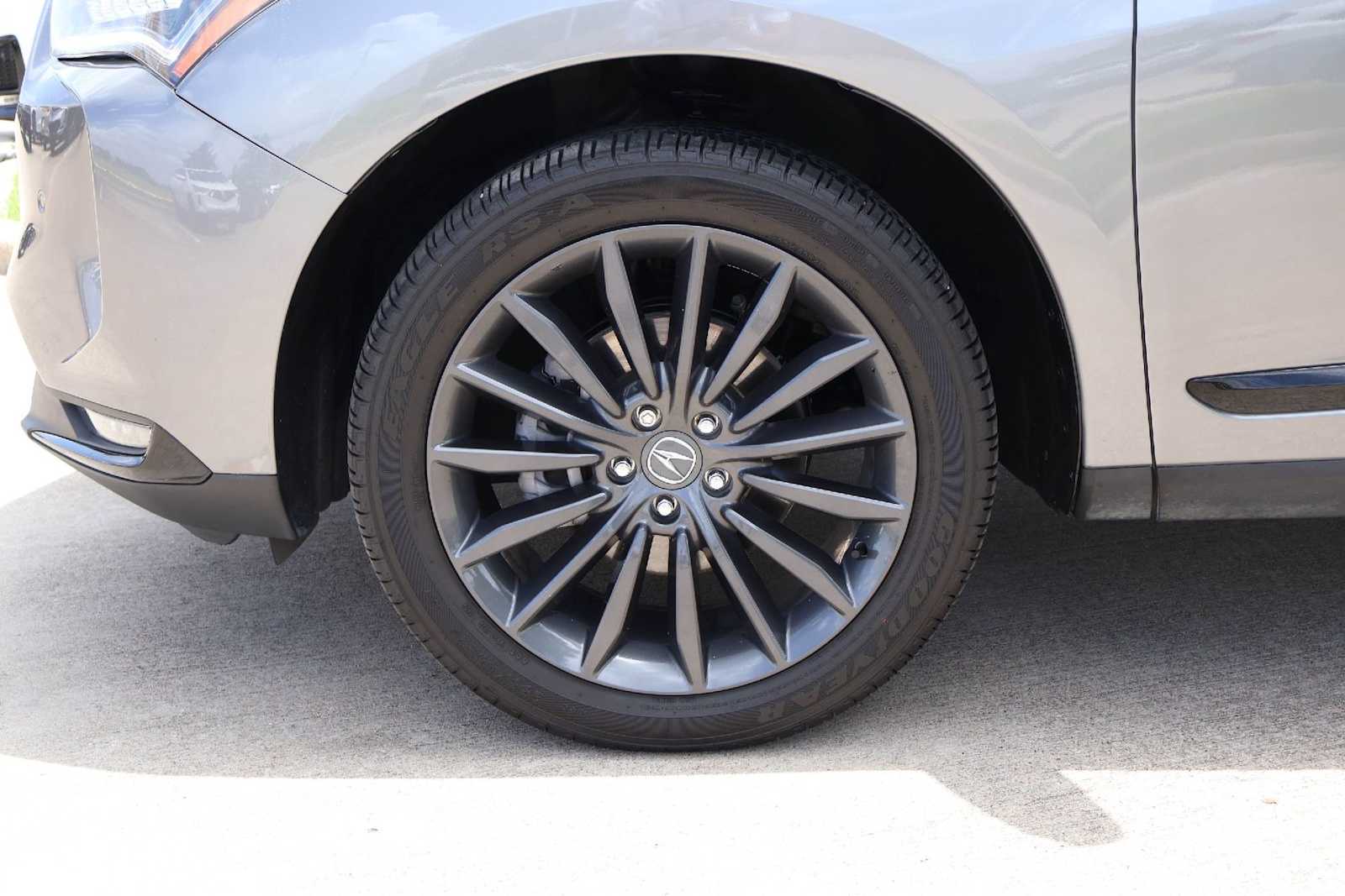 Thumbnail: 2024 Acura RDX - 7