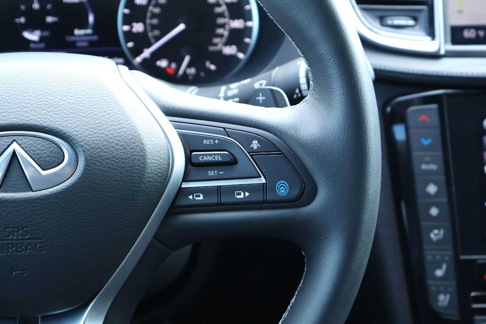 Thumbnail: 2025 INFINITI QX50 - 23