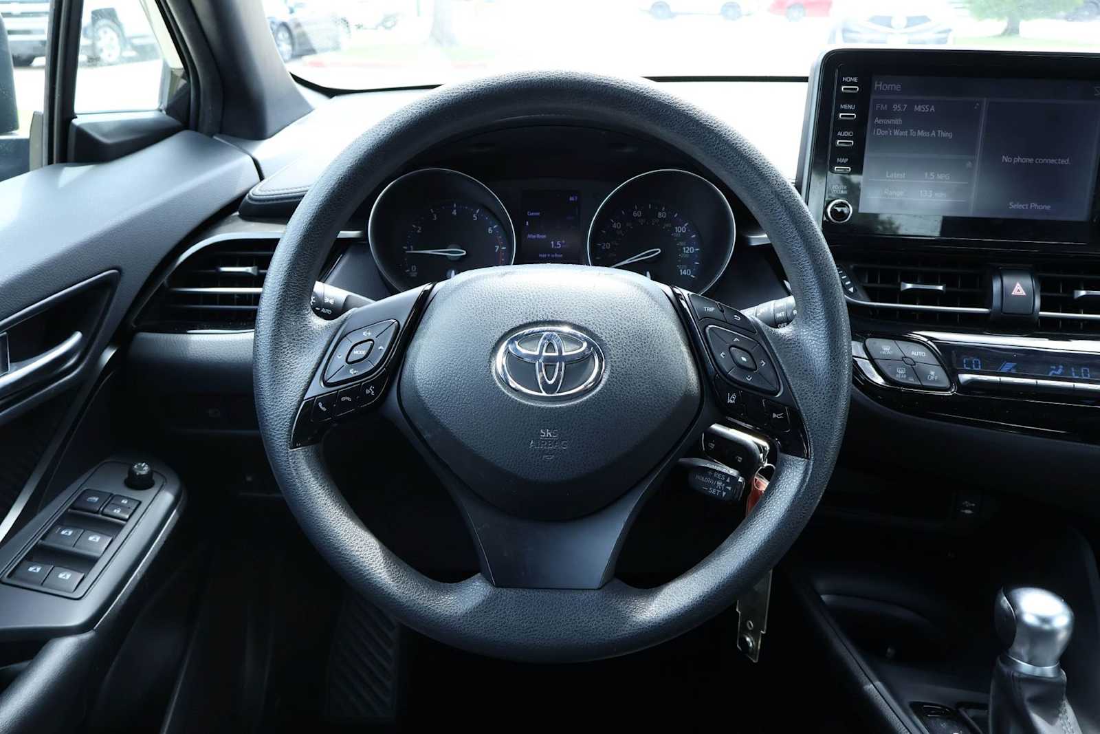 Thumbnail: 2019 Toyota C-HR - 15