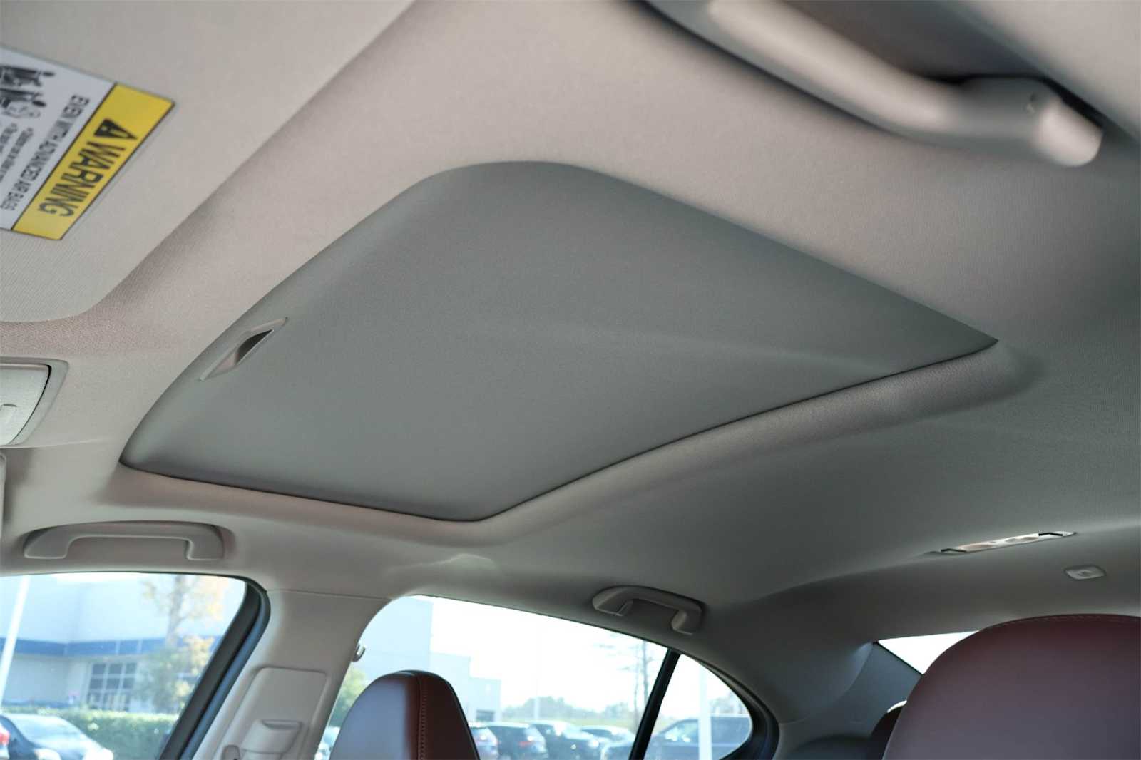 Thumbnail: 2017 Acura TLX - 28