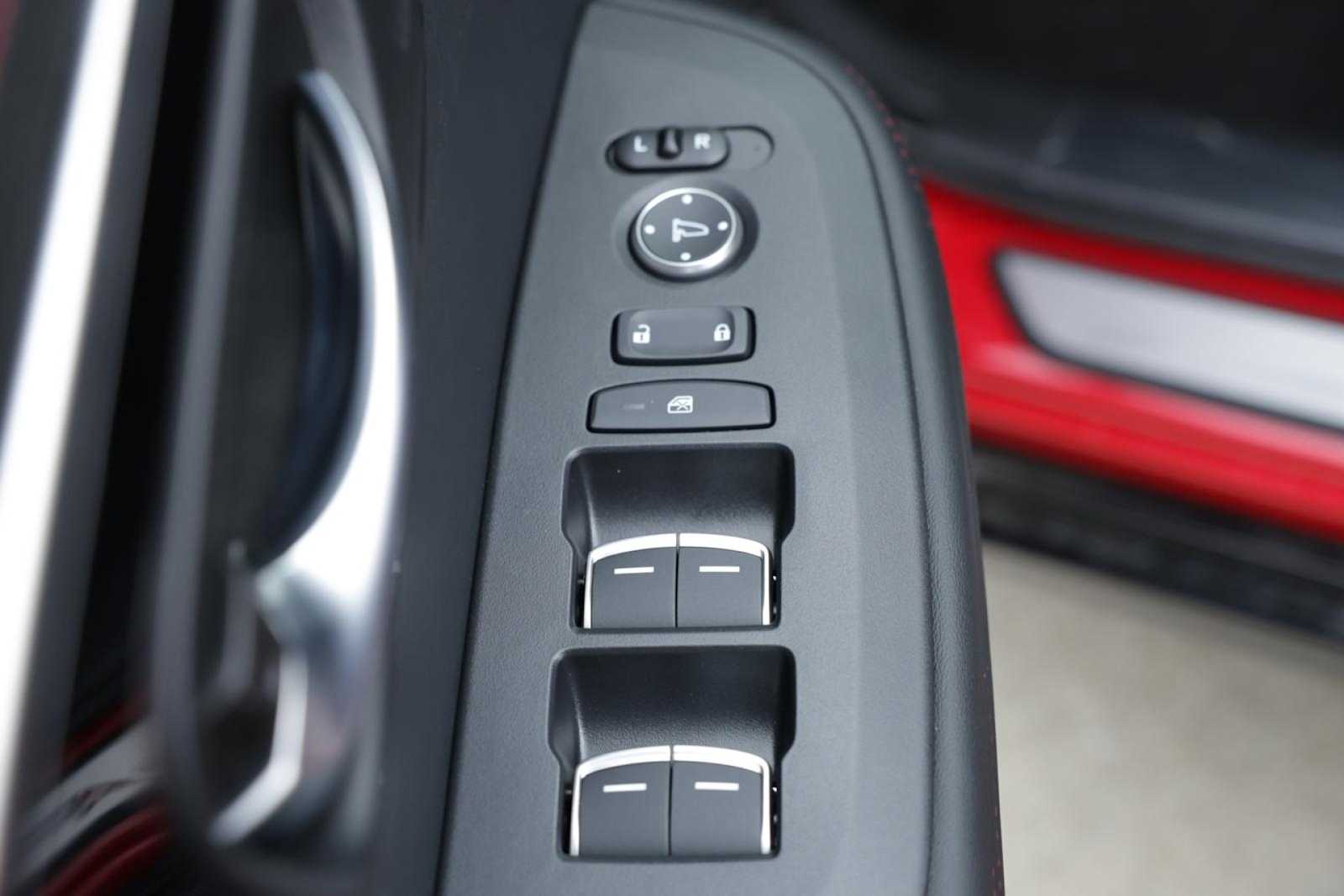 Thumbnail: 2025 Acura ADX - 25