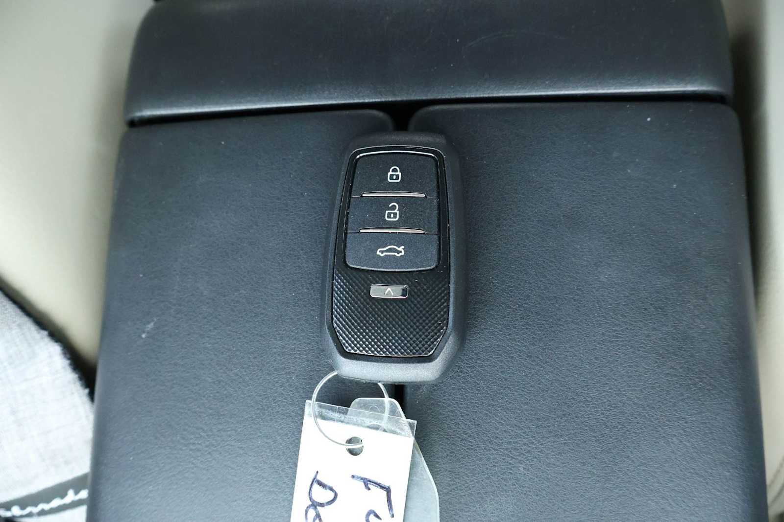 Thumbnail: 2021 Mazda CX-9 - 20