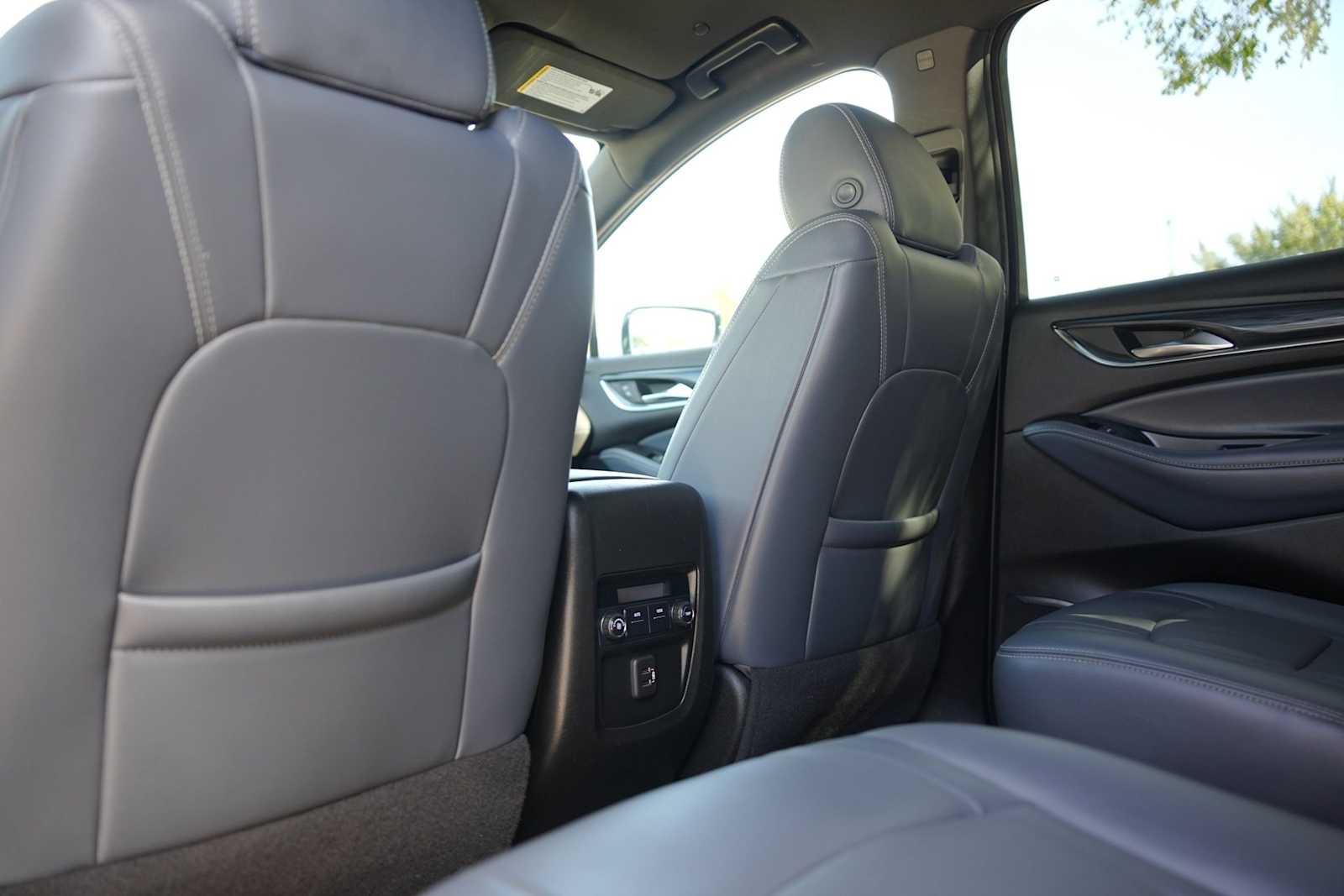 Thumbnail: 2022 Buick Enclave - 12