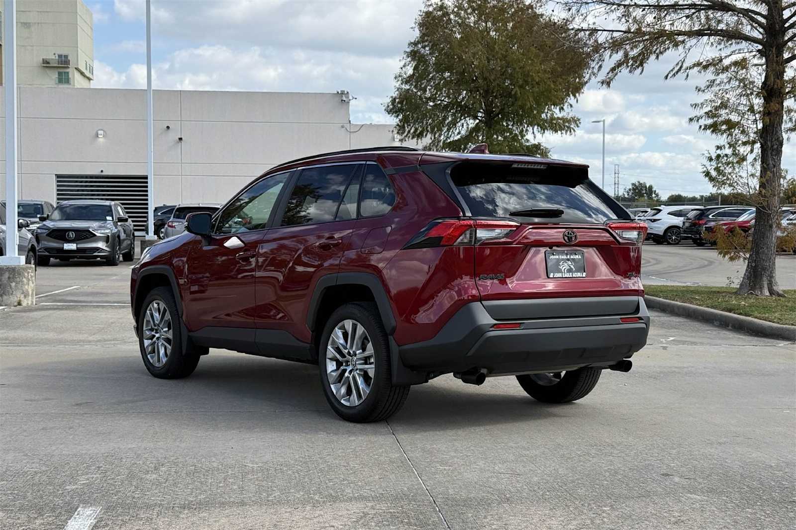 Thumbnail: 2025 Toyota RAV4 - 4