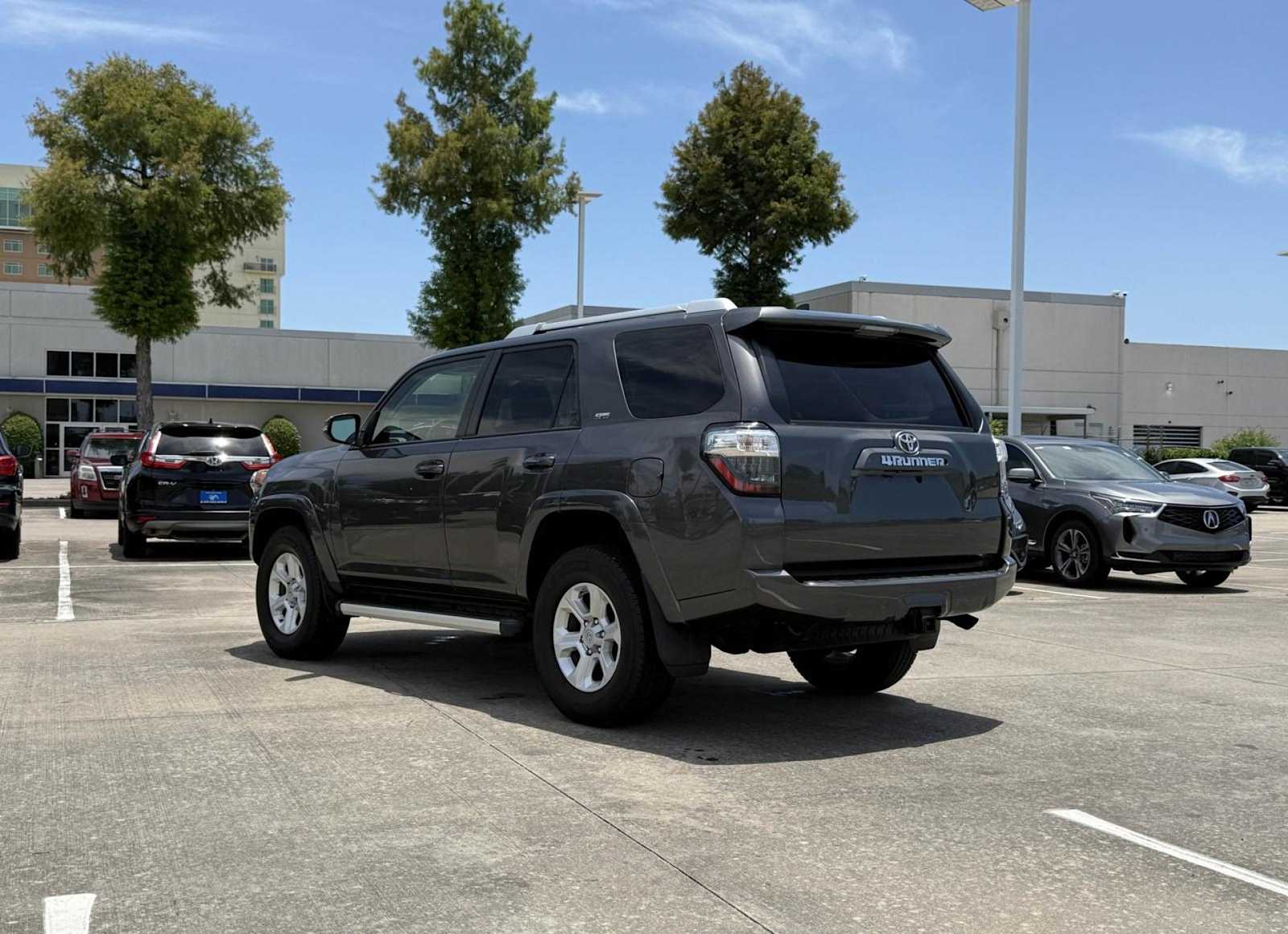 2017 Toyota 4Runner SR5 4