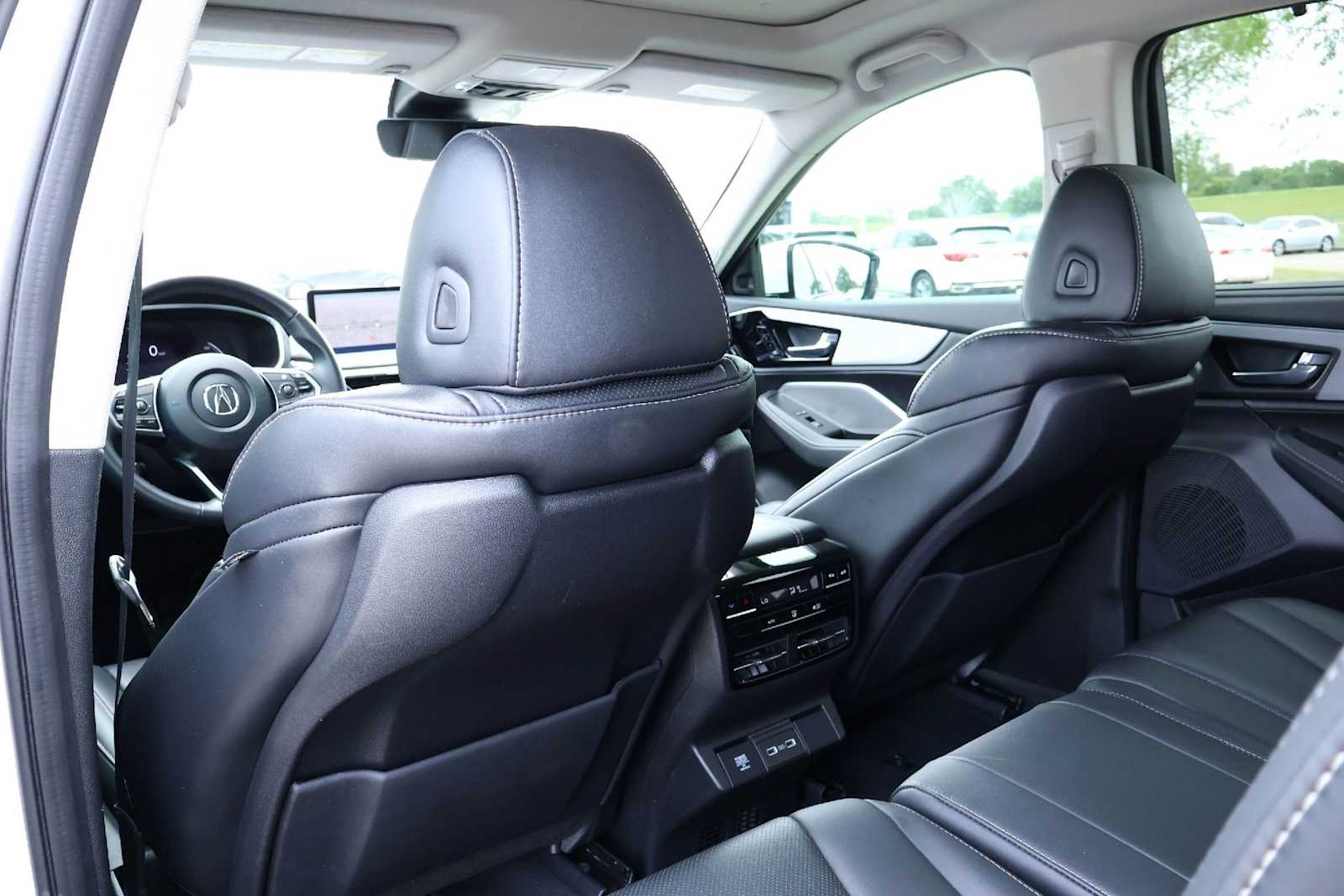 Thumbnail: 2023 Acura MDX - 12