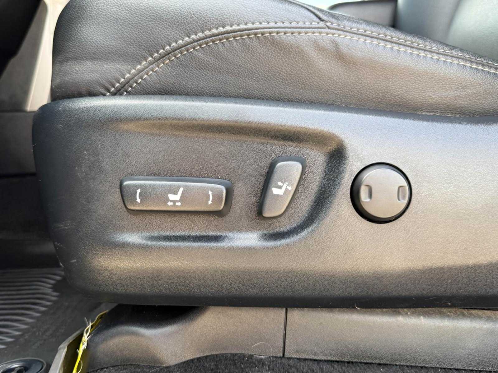 2017 Toyota 4Runner SR5 24