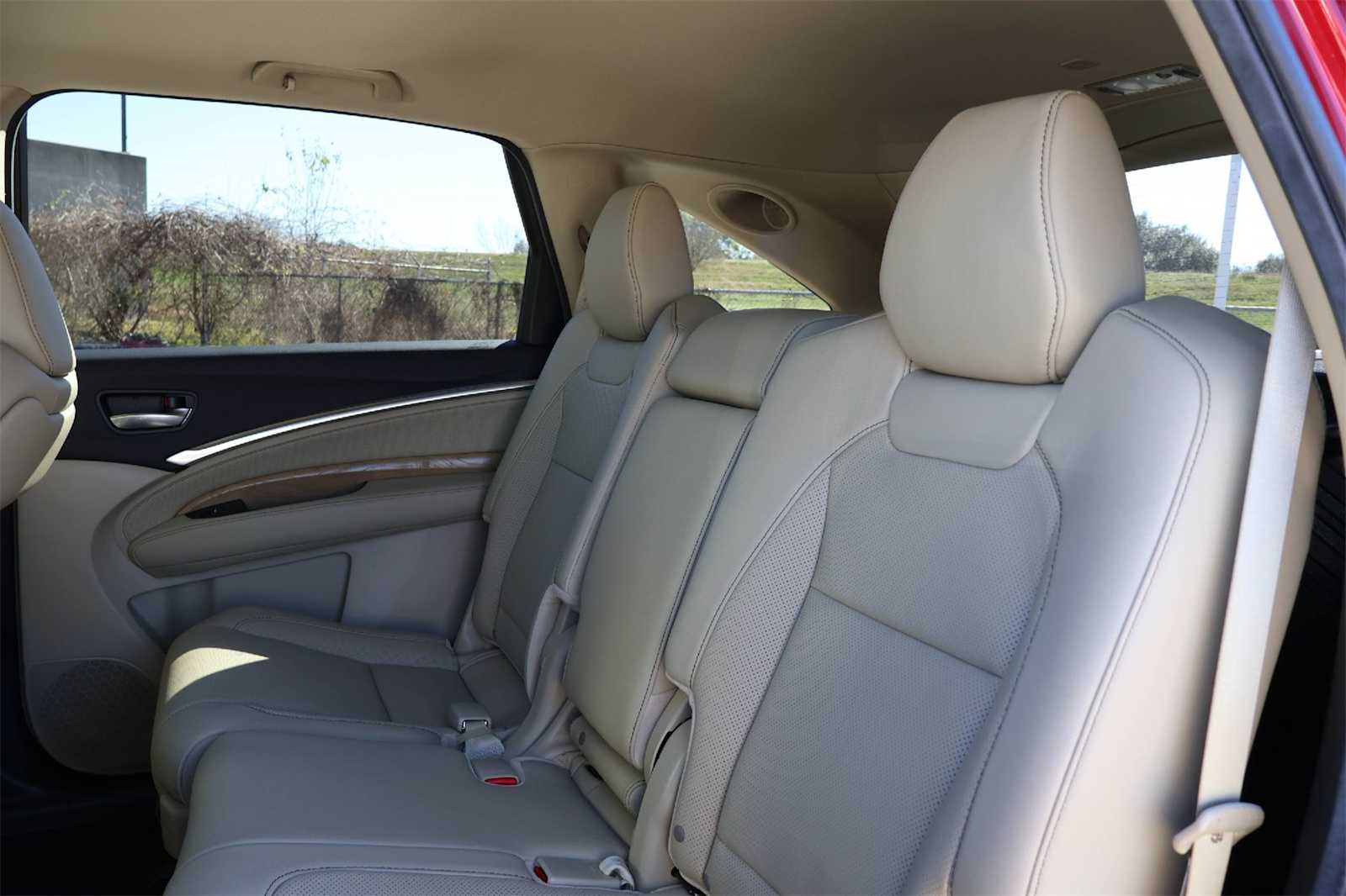 Thumbnail: 2020 Acura MDX - 13