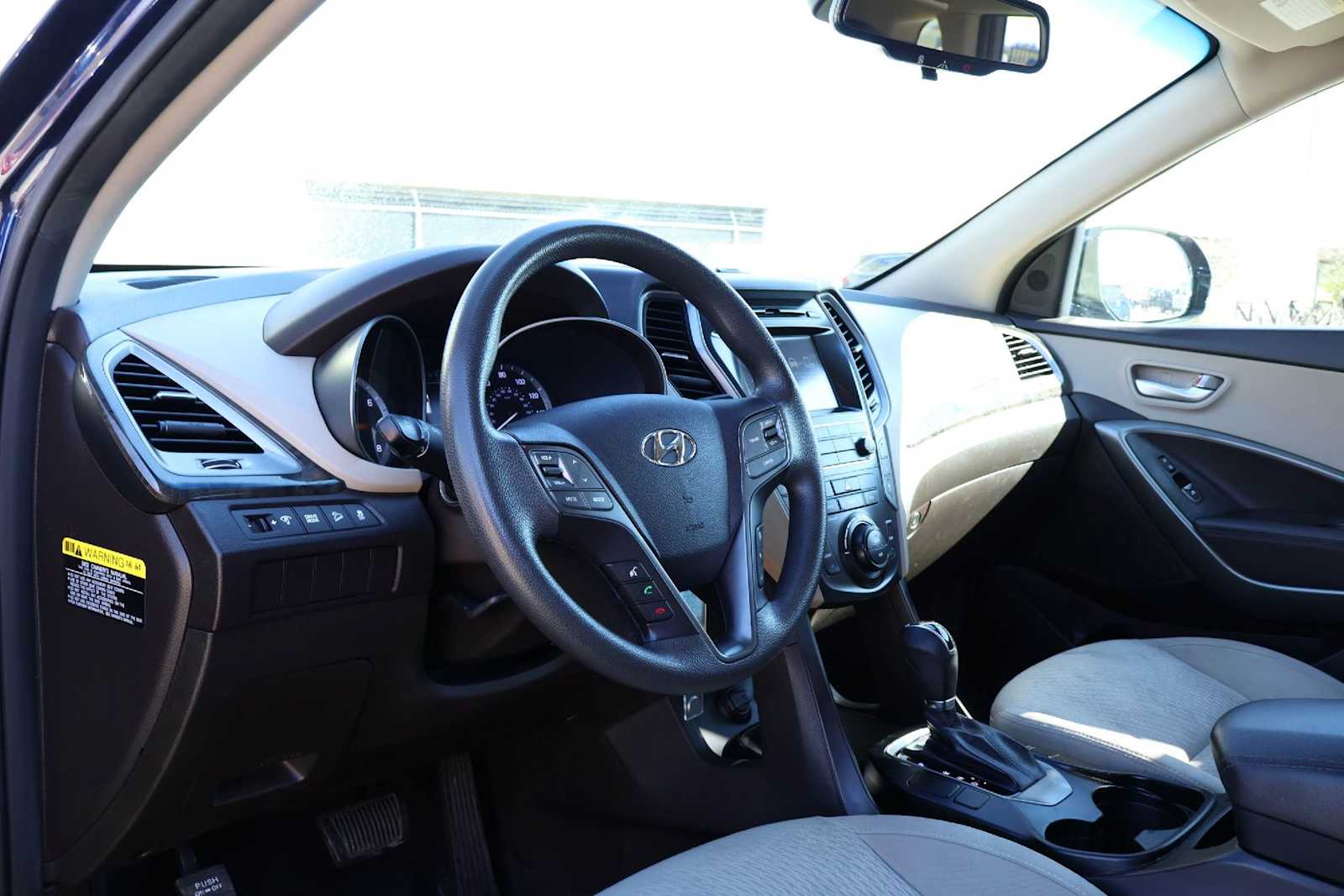 Thumbnail: 2017 Hyundai Santa Fe - 2