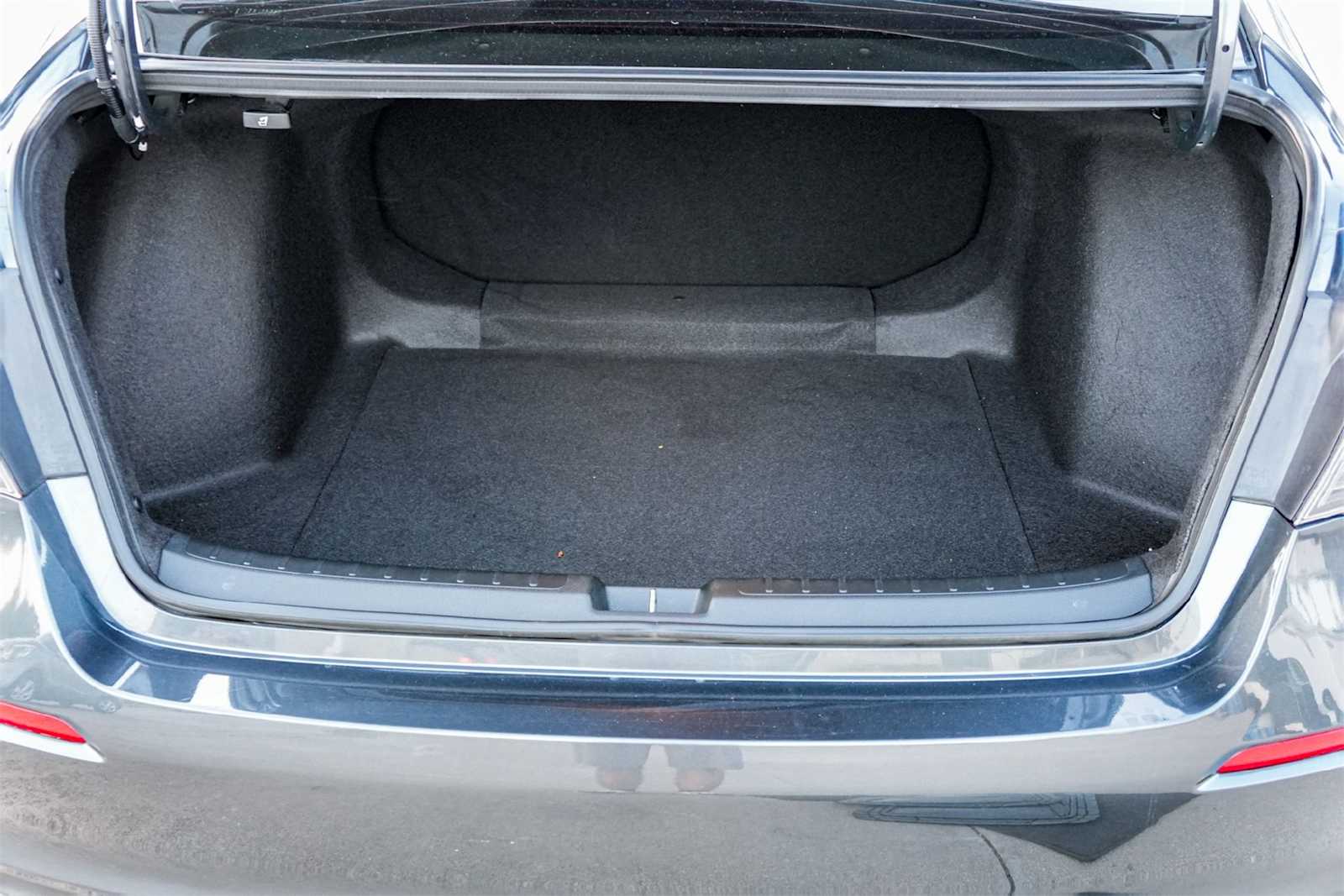 Thumbnail: 2024 Honda Civic - 19