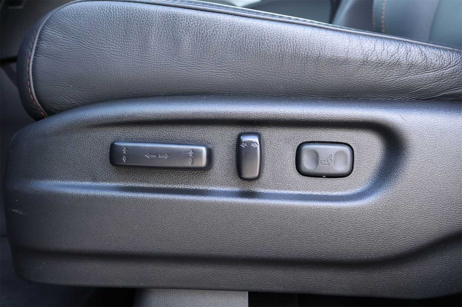 Thumbnail: 2023 Honda Passport - 24