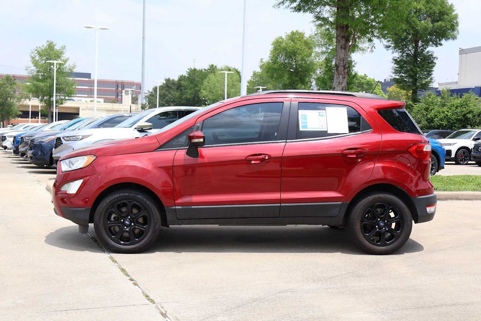 Thumbnail: 2021 Ford EcoSport - 3