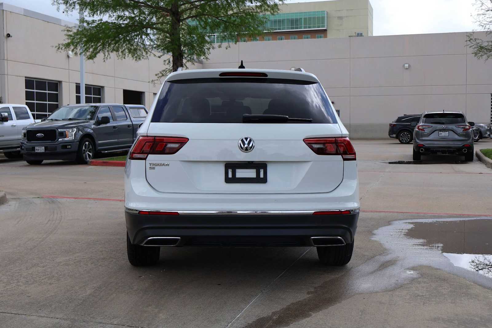 Thumbnail: 2021 Volkswagen Tiguan - 5