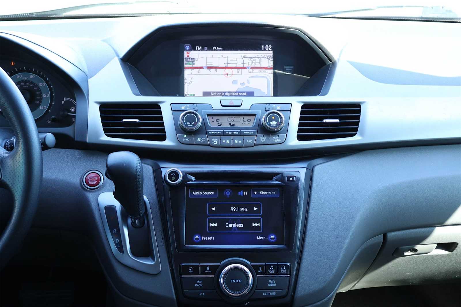 Thumbnail: 2016 Honda Odyssey - 16