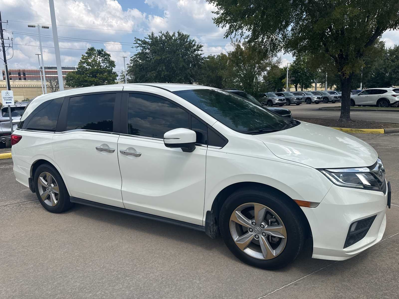 Thumbnail: 2019 Honda Odyssey - 6