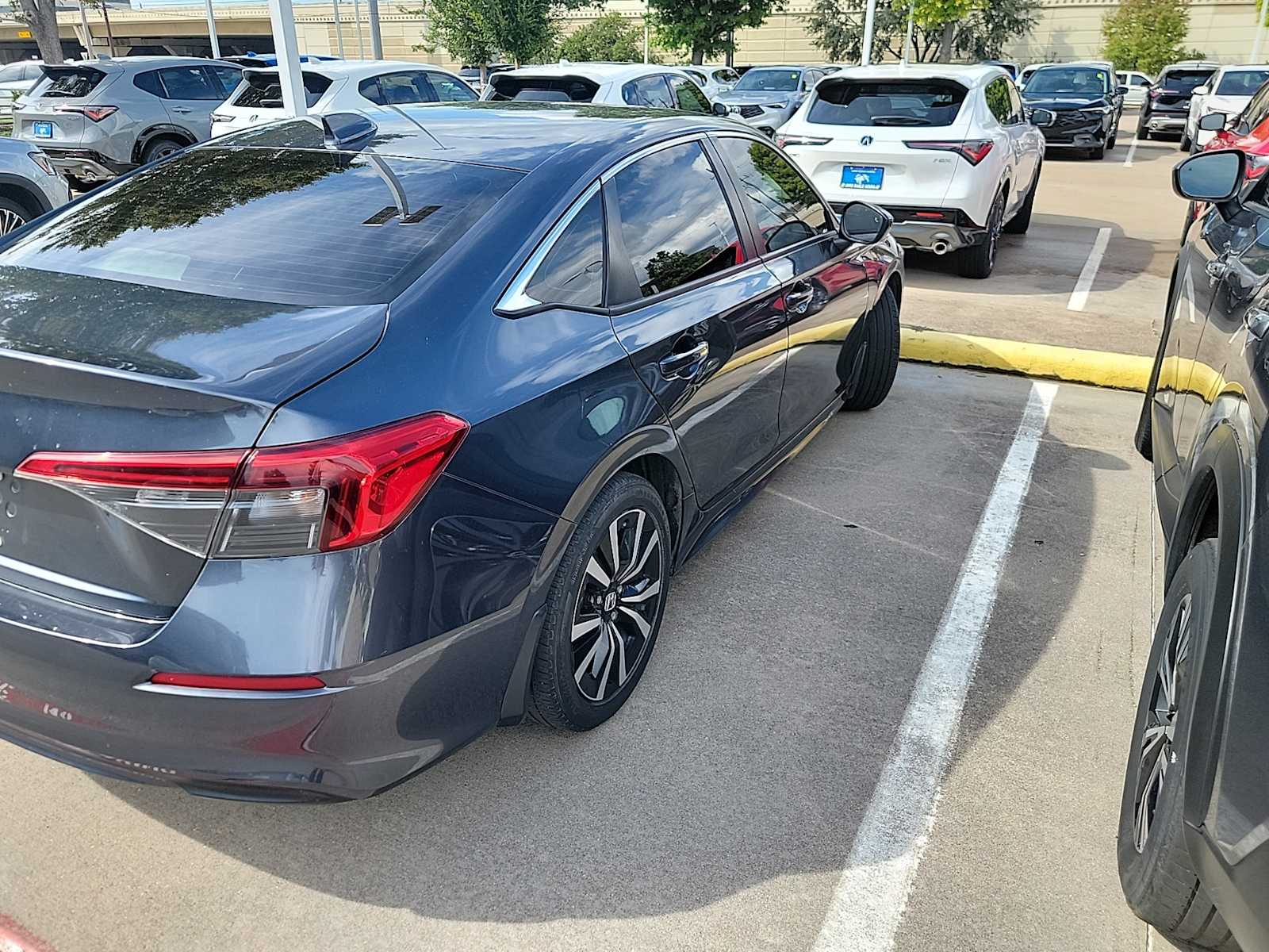 Thumbnail: 2022 Honda Civic - 4